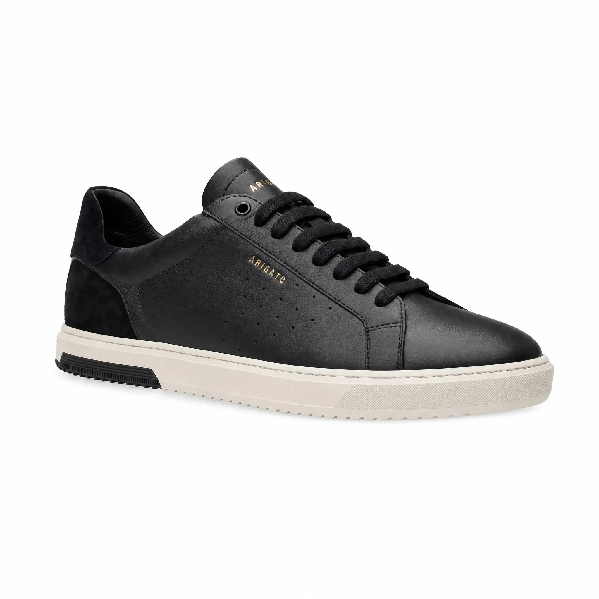 Render sneaker low-top di un nostro studente